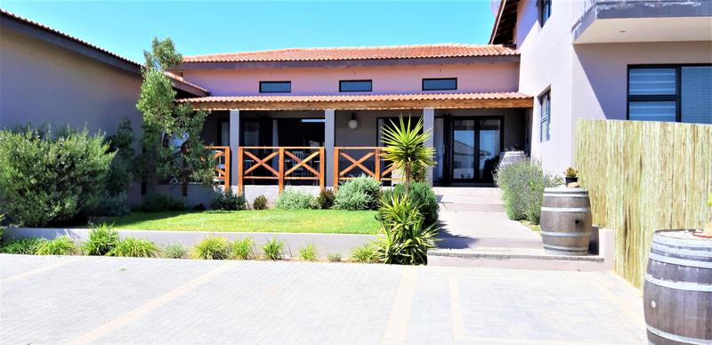 4 Bedroom Property for Sale in Myburgh Park Western Cape